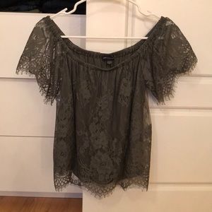 Off the shoulder army green American eagle shirt